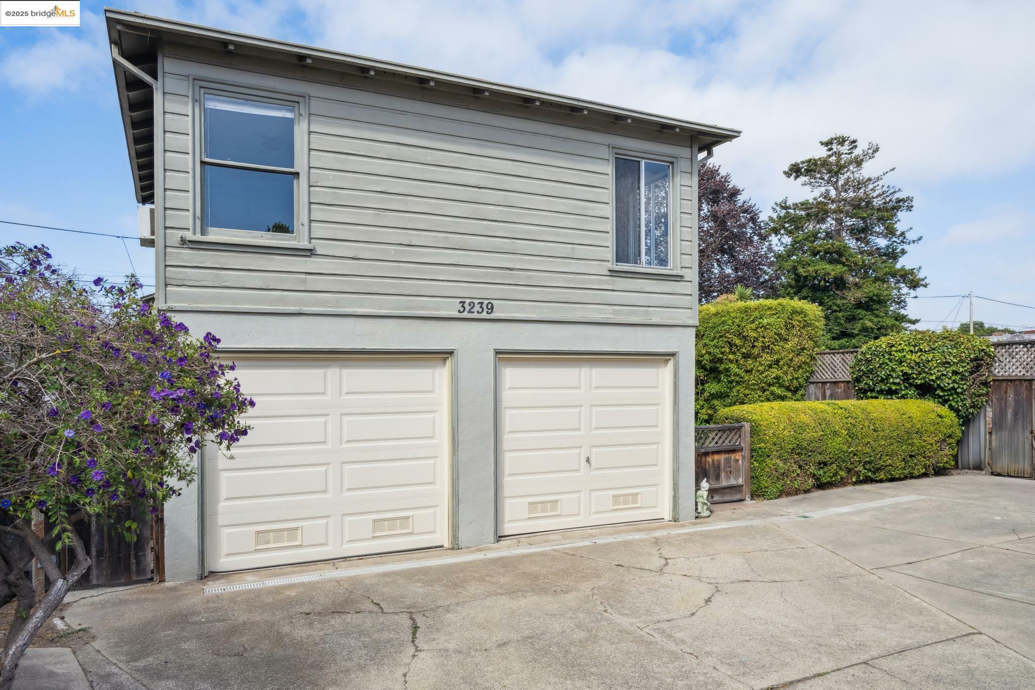 Property Photo: 3239 Briggs Ave CA 94501