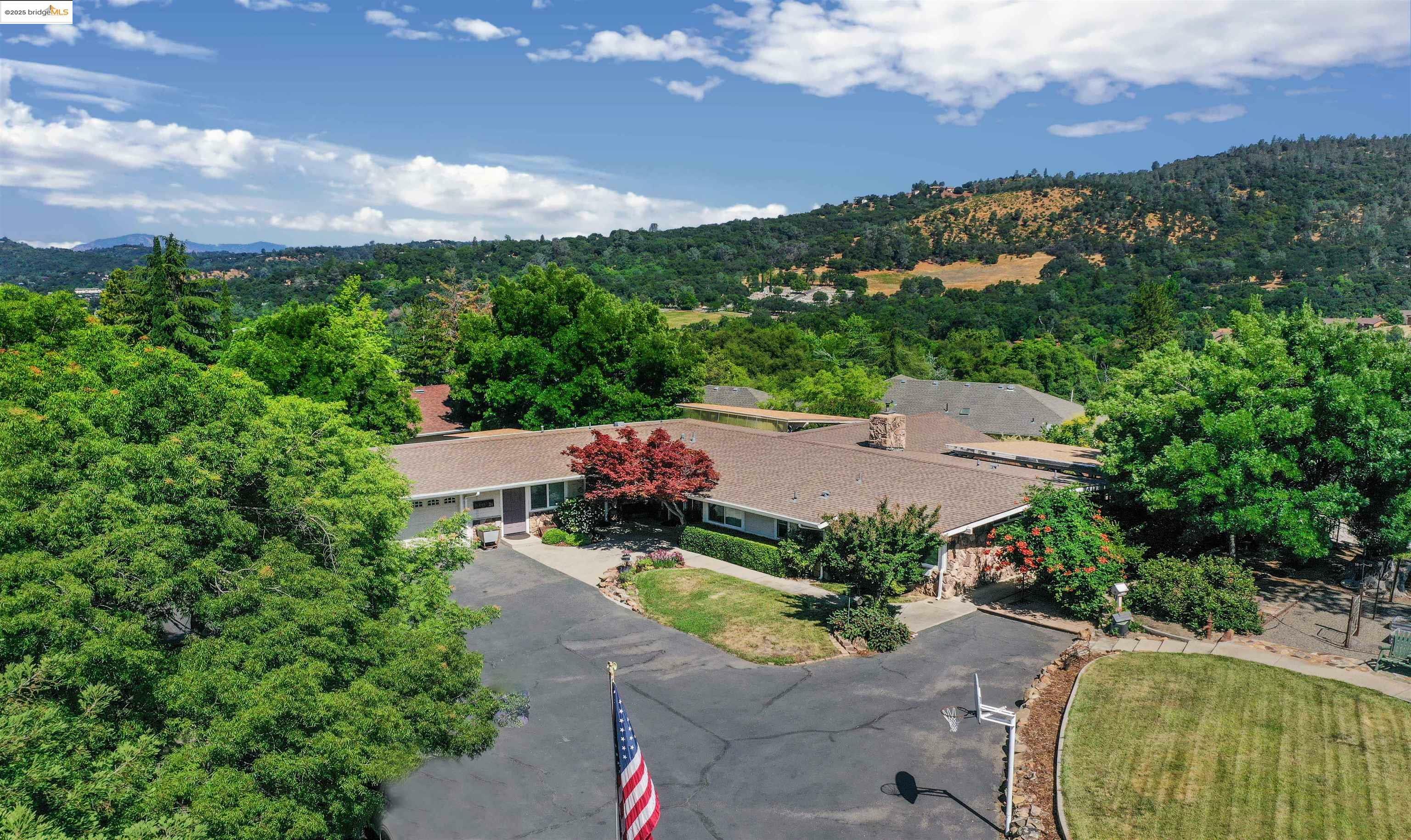 Property Photo: 13020 Beckwith Cir CA 95370