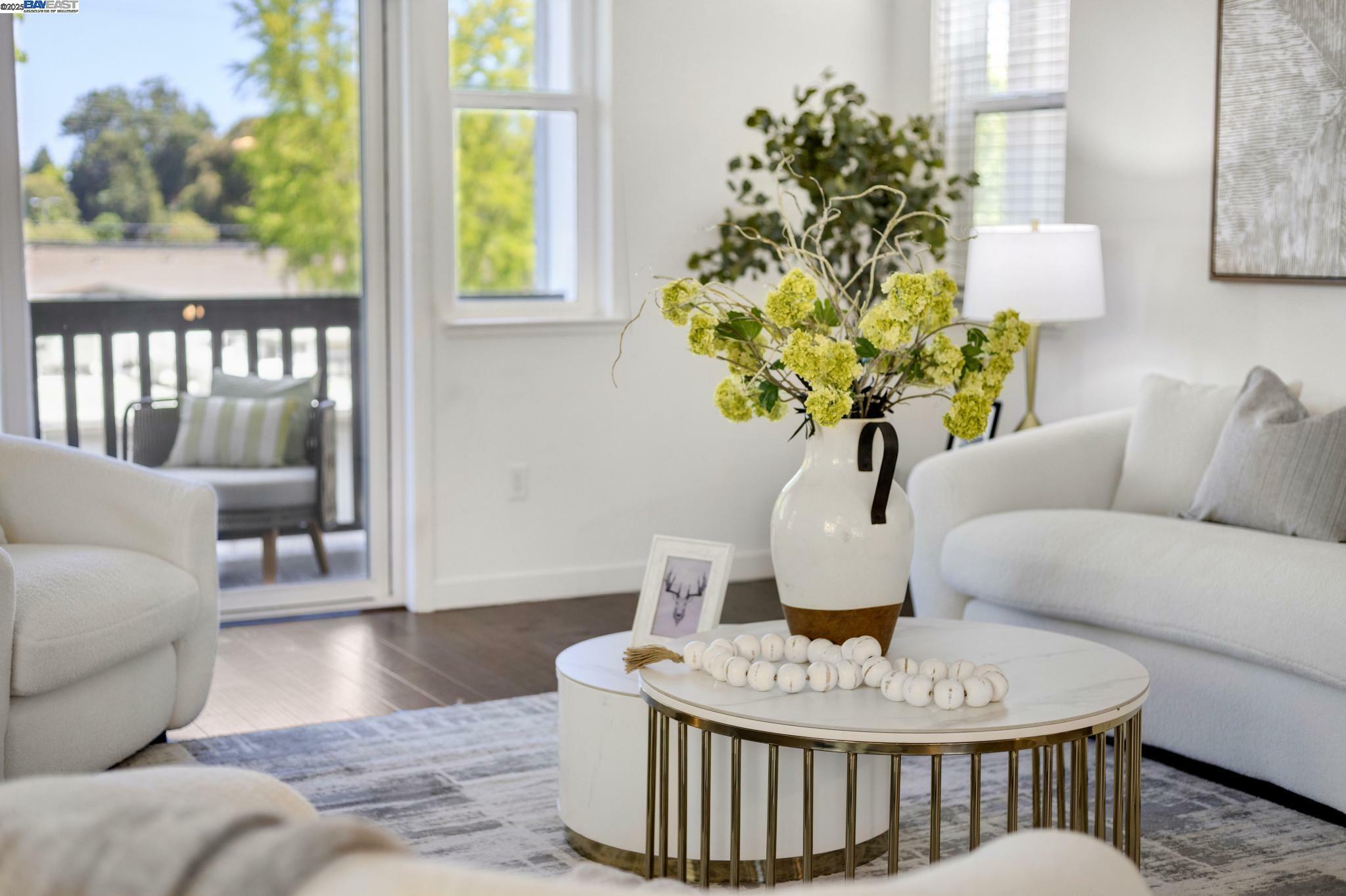 Property Photo: 121 Ashton Way CA 94523