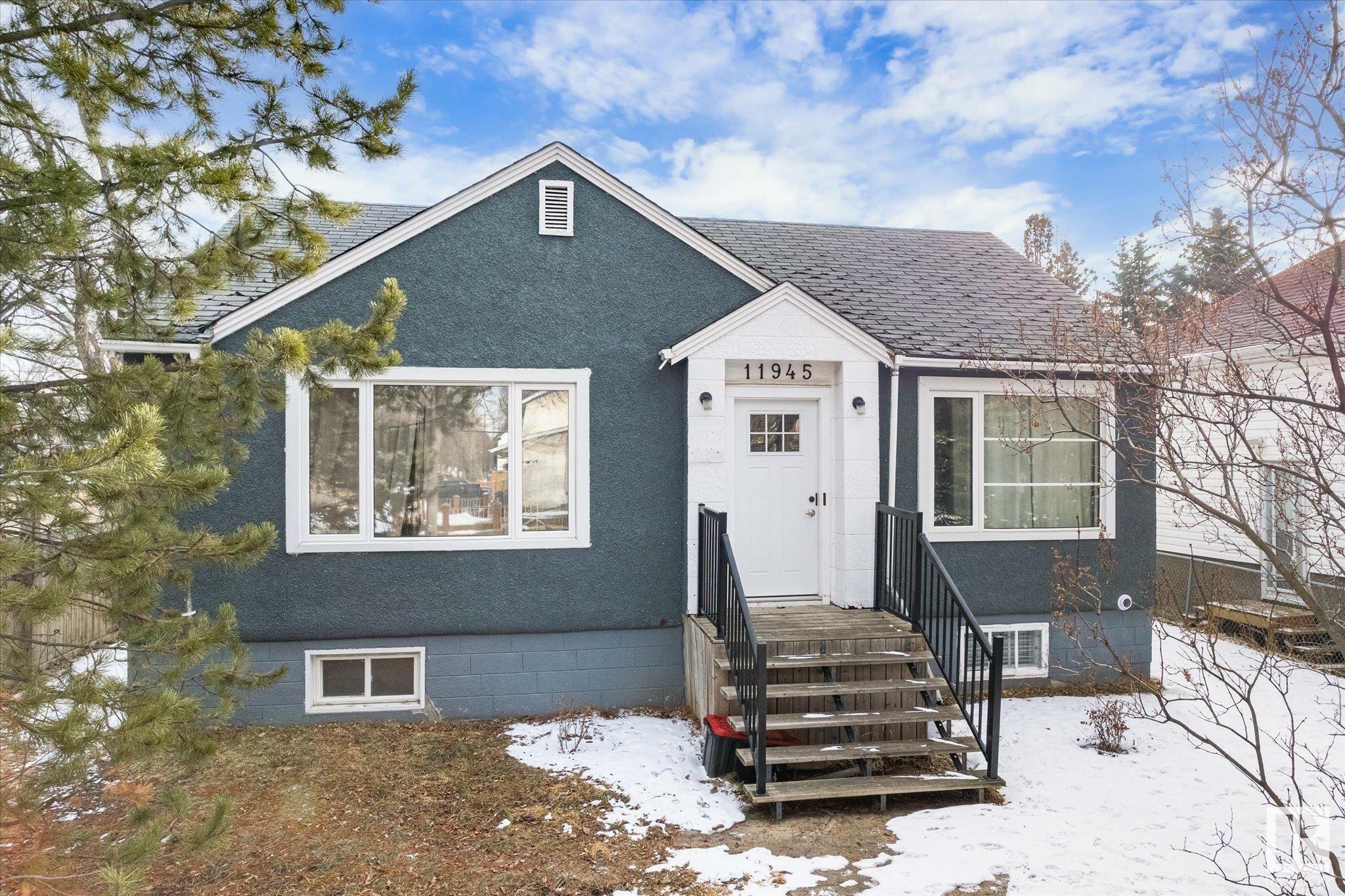 11945 87 Street NW  Edmonton AB T5B 3N3 photo