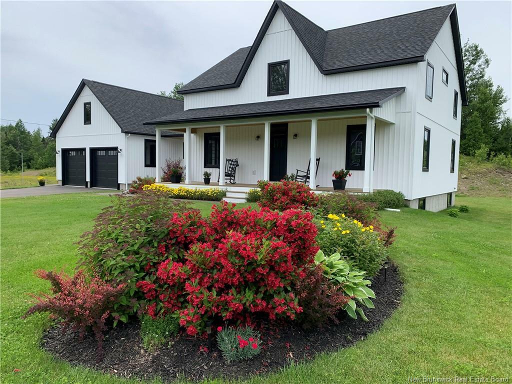 Property Photo:  14 Hazen Drive  NB E3A 1E2 