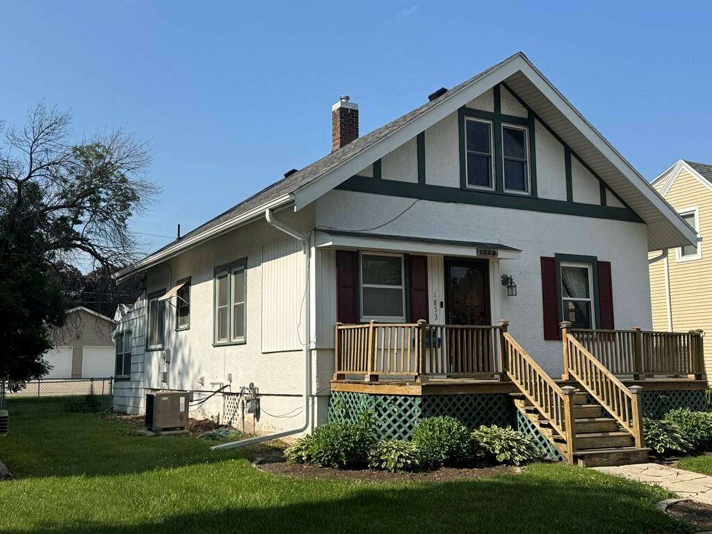 Property Photo: 1853 8th Avenue North IA 50501
