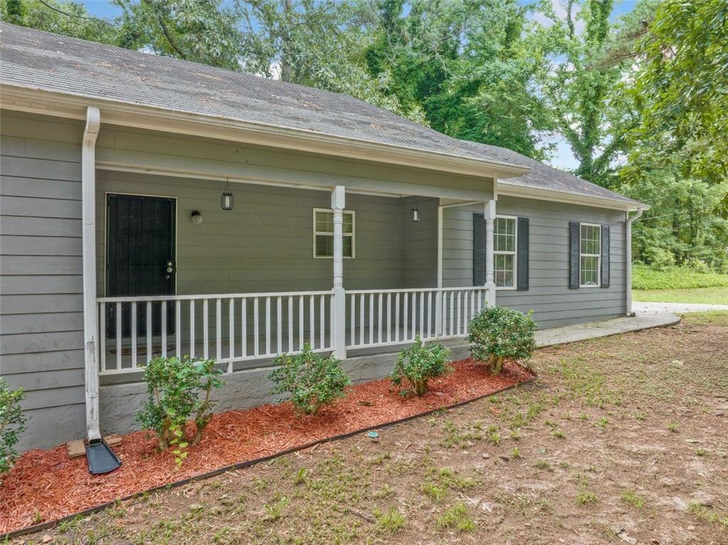 Property Photo: 3235 Harms Way GA 30039