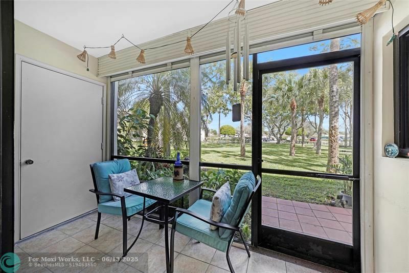 Property Photo: 5100 Las Verdes Cir 114 FL 33484