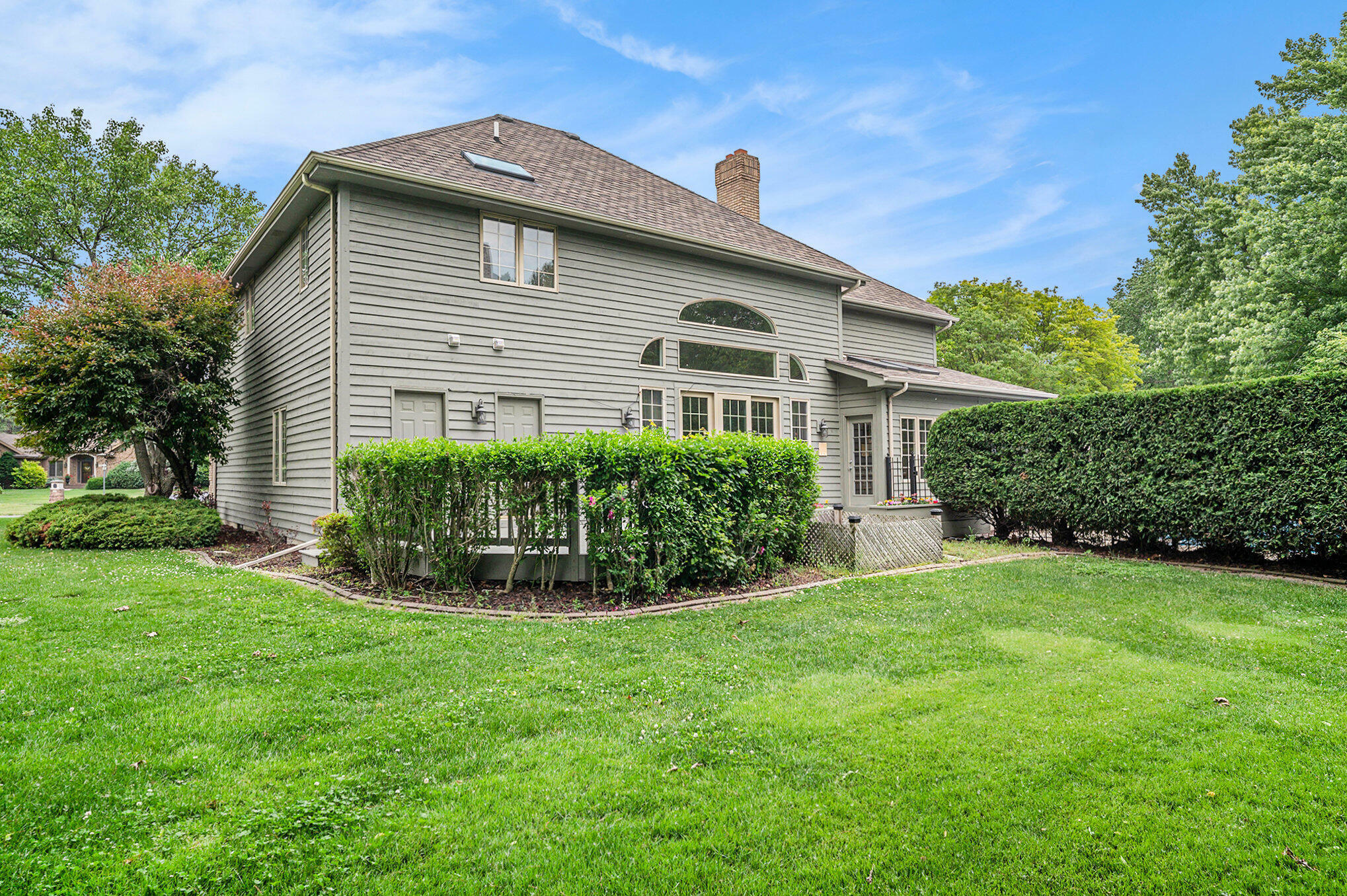 Property Photo: 501 Turnberry Drive IN 46375
