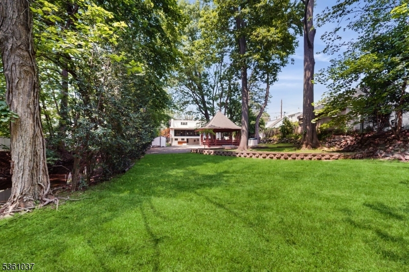 Property Photo: 102 Overlook Ave NJ 07508