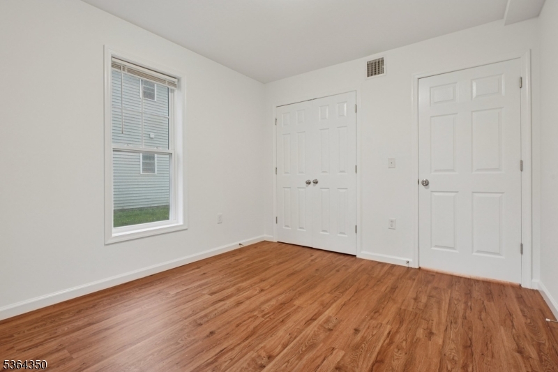 Property Photo: 87 N 18th St NJ 07017