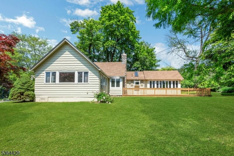 Property Photo: 547 W Shore Trl NJ 07871
