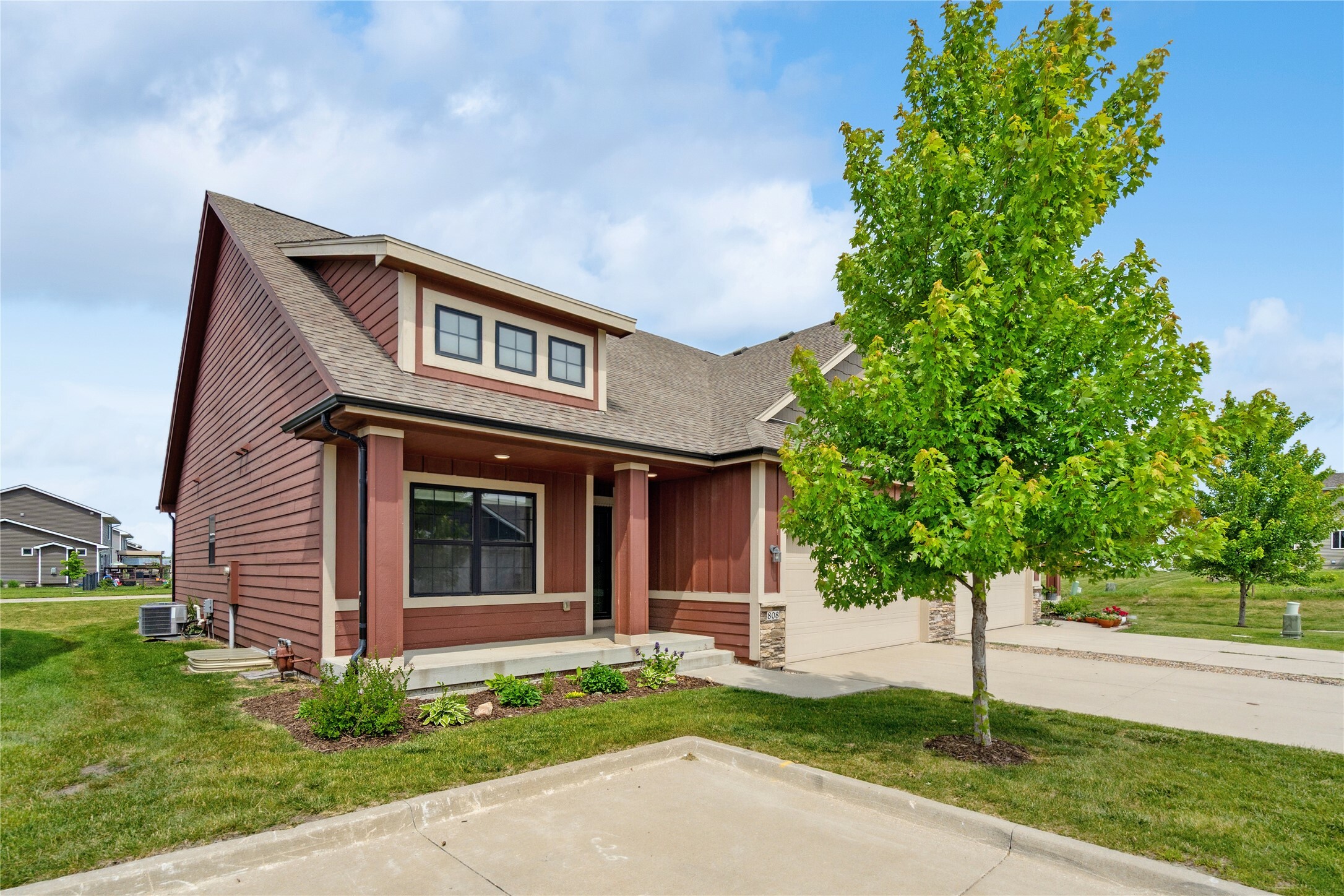 Property Photo: 808 Plum Street NW IA 50035