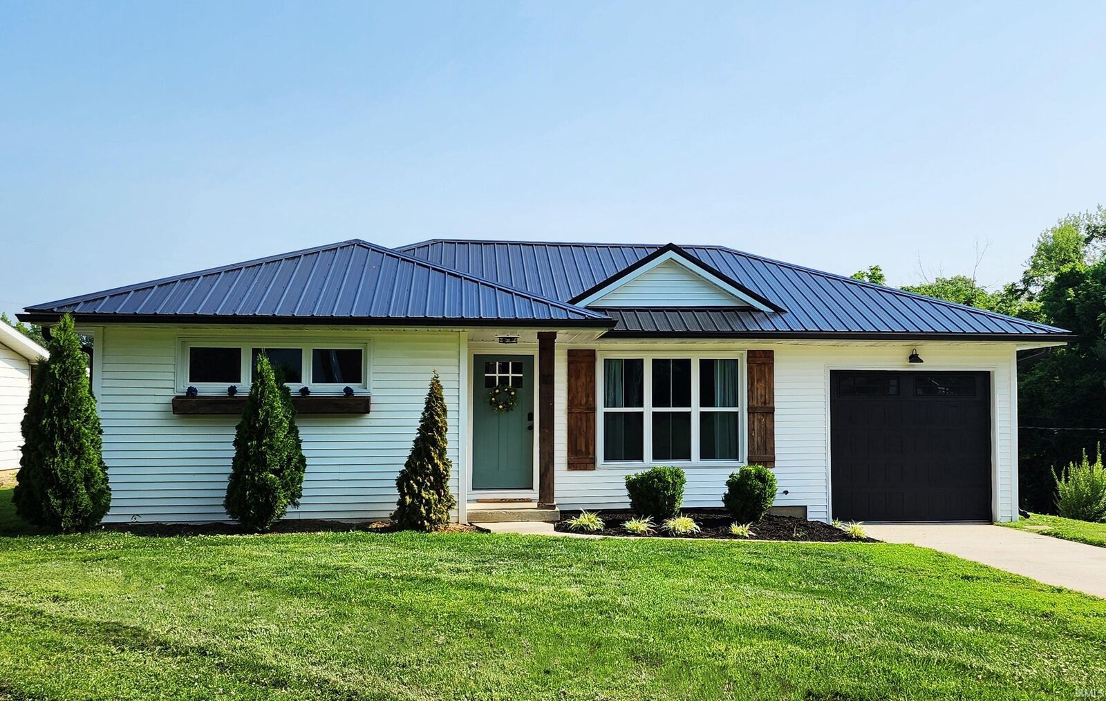 Property Photo: 10 Terrace Park Drive IN 47501