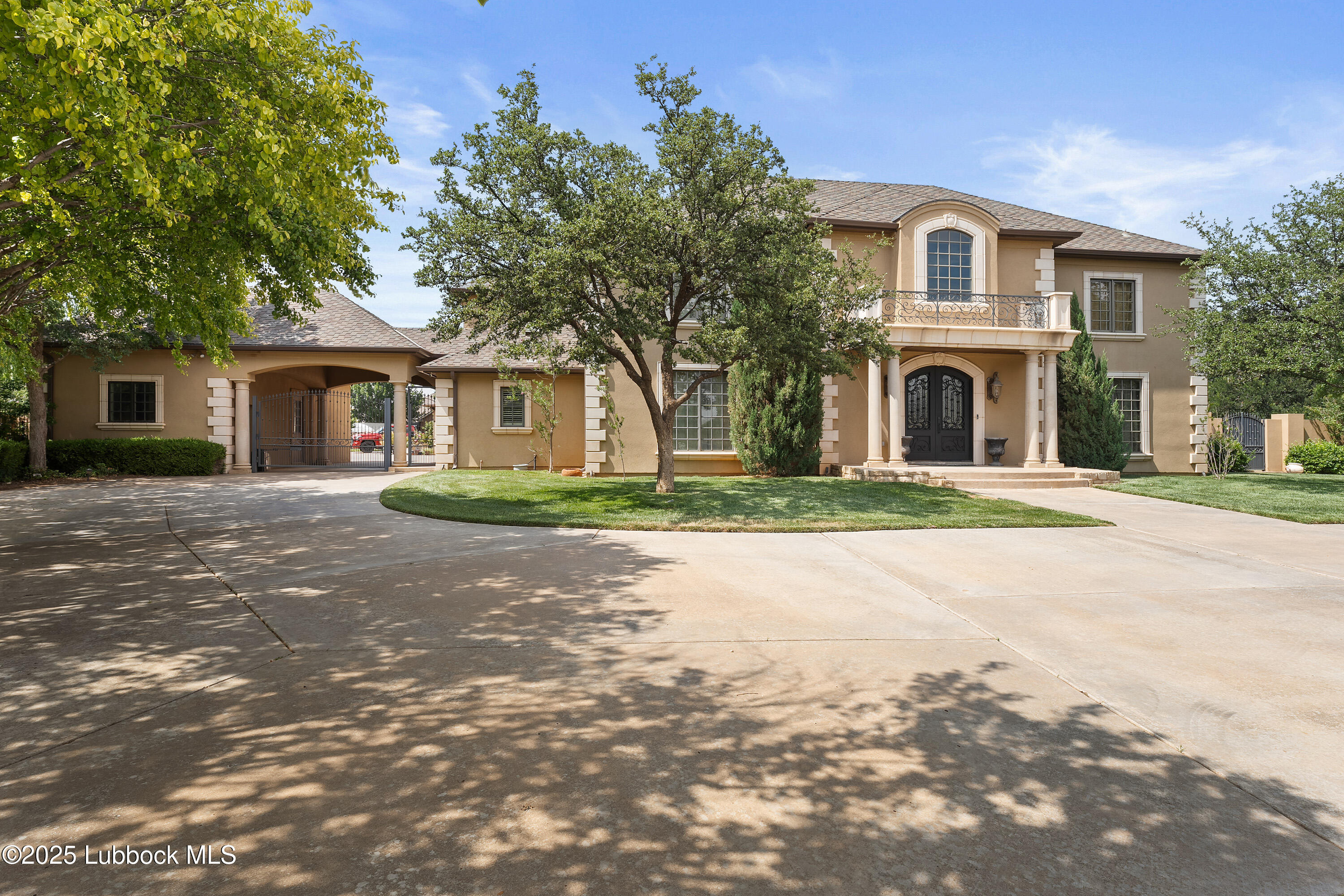 Property Photo: 11001 Richmond Avenue TX 79424
