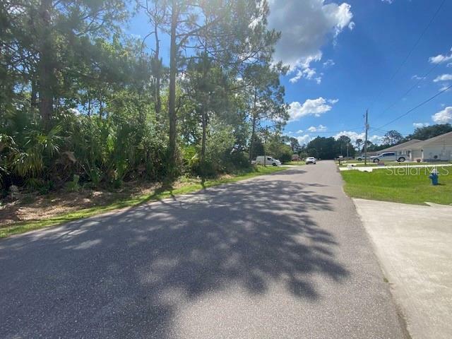 Property Photo: 7 Pickwood Place FL 32164