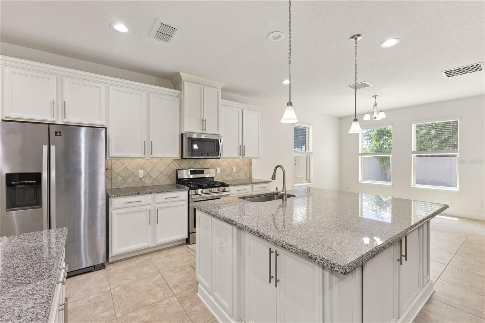 Property Photo: 9227 Outlook Rock Trail FL 34786