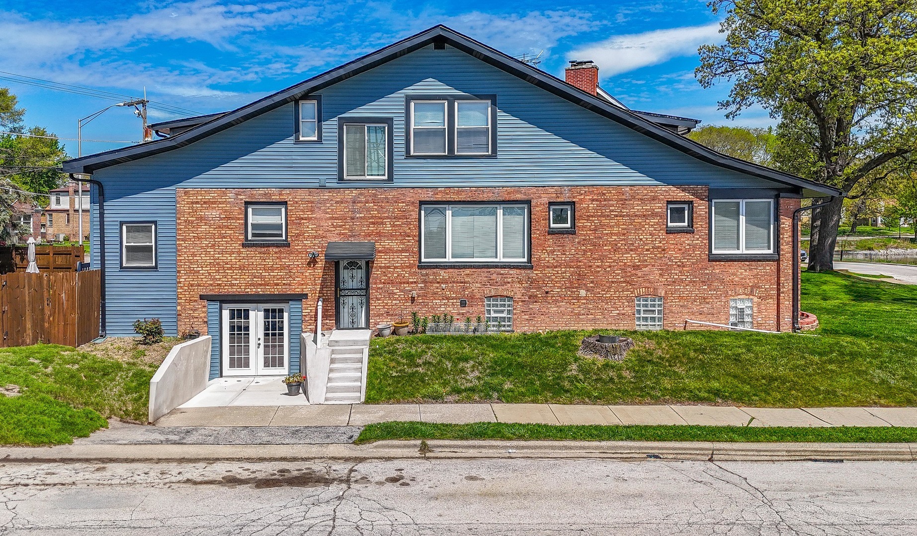 Property Photo: 9712 W Shore Drive IL 60453