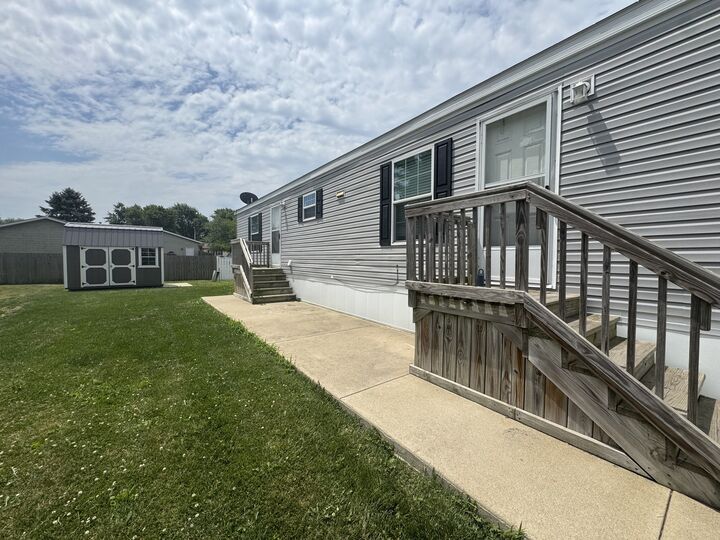 Property Photo:  419 Highland Drive  IL 61704 