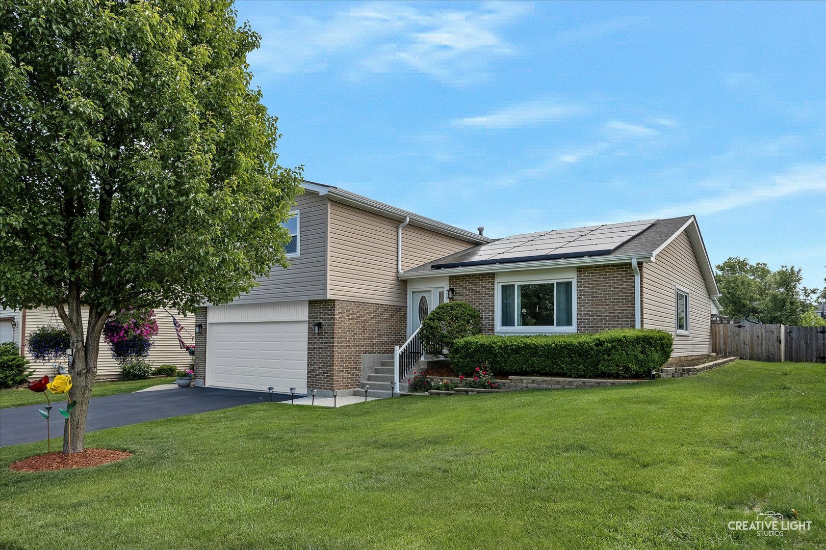 Property Photo: 209 Surrey Drive IL 60188