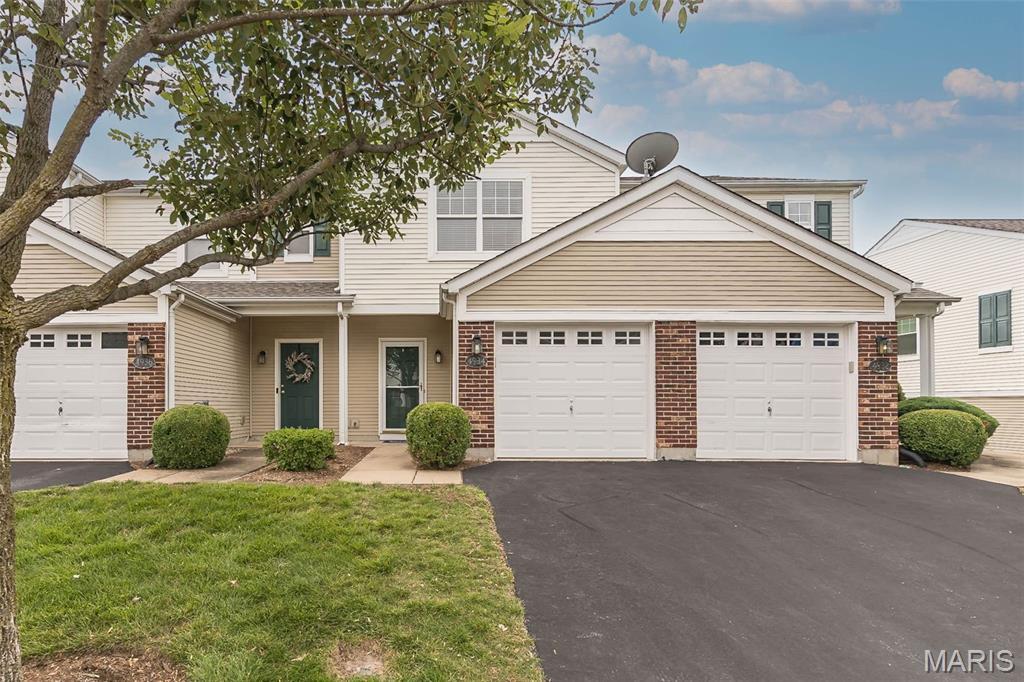 Property Photo: 4934 Heritage Heights Circle MO 63042