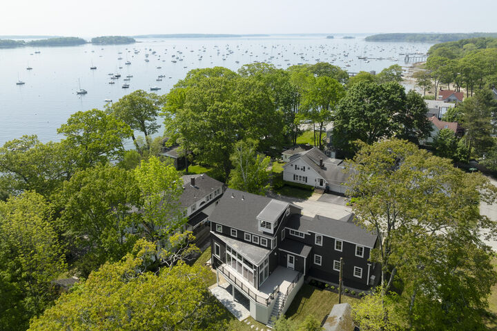24 Amerescoggin Road  Falmouth ME 04105 photo