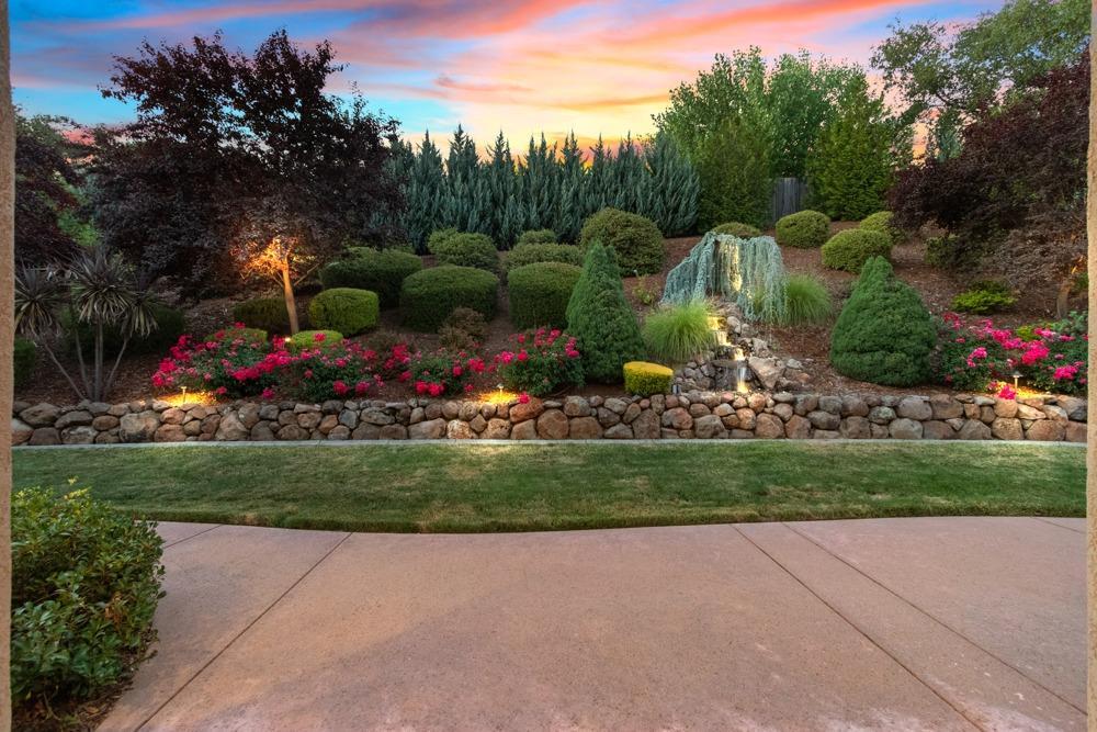 Property Photo: 3187 Weymouth Way CA 95672