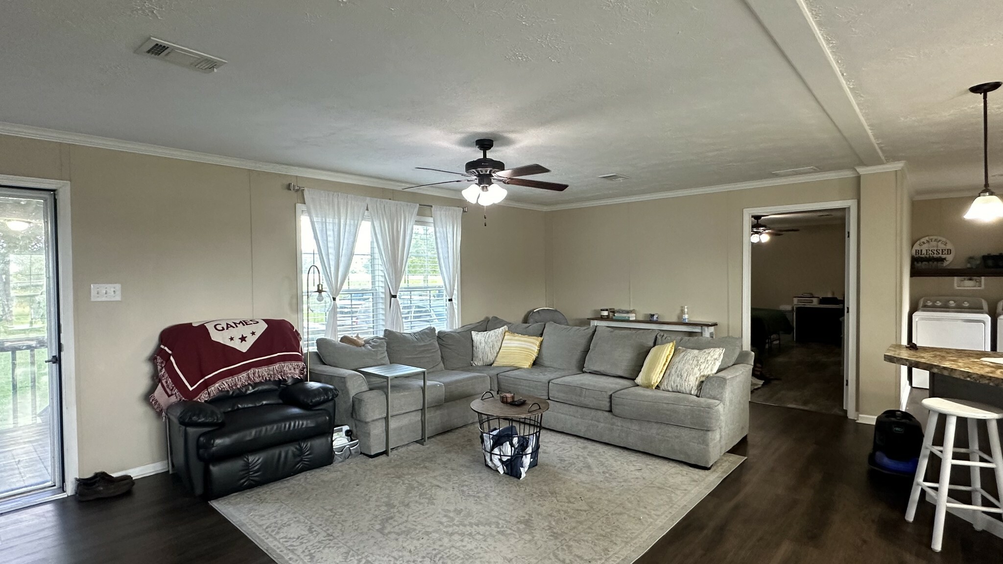 Property Photo: 189 Holloway St TN 38483