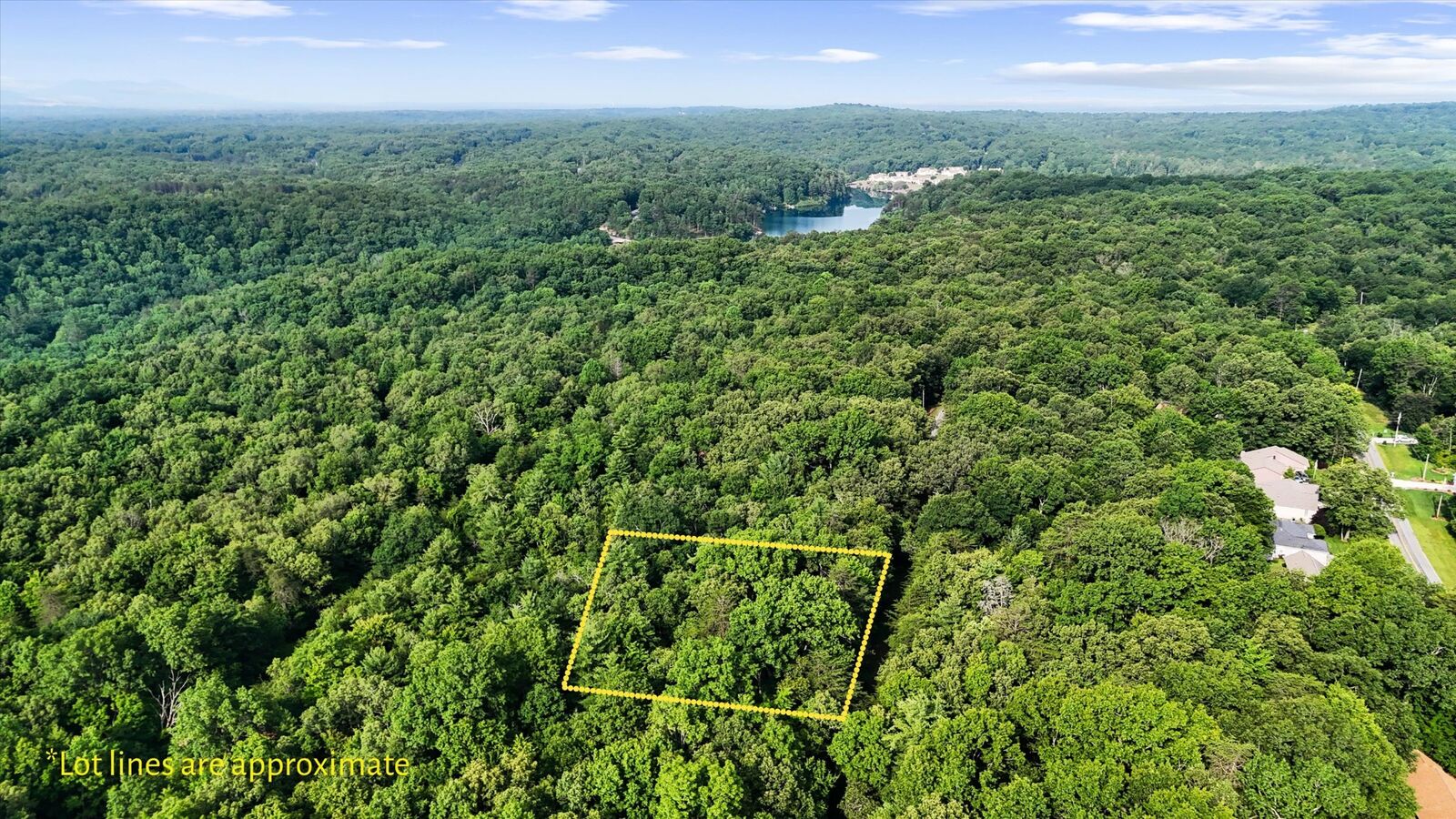 Property Photo:  122 Banbury Ln  TN 38558 