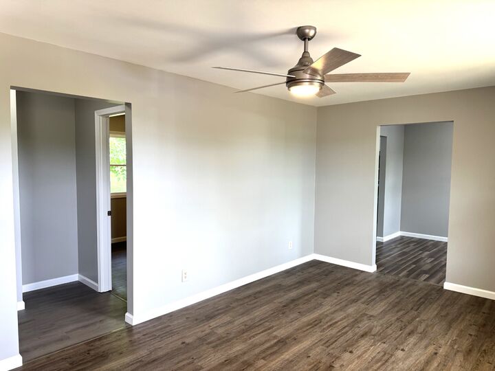 Property Photo: 505 Edison St W TN 37334
