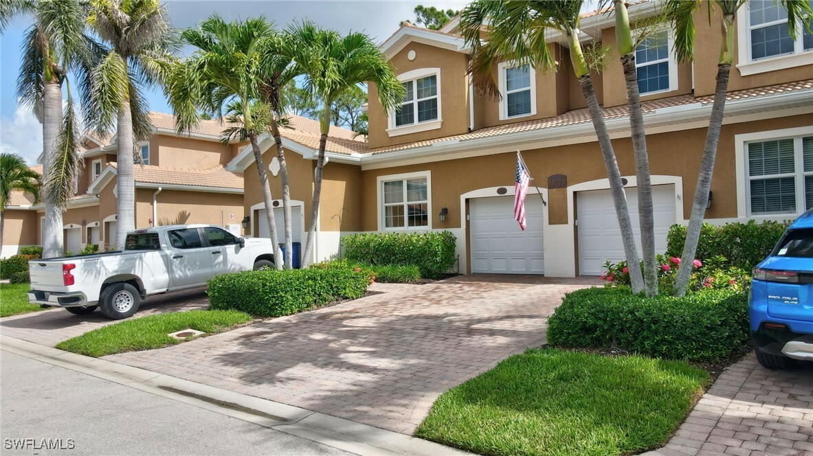 Property Photo: 18273 Creekside Preserve Loop 101 FL 33908