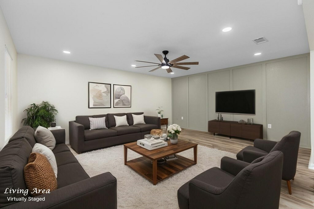 Property Photo:  107 Oklahoma Street  TX 75949 