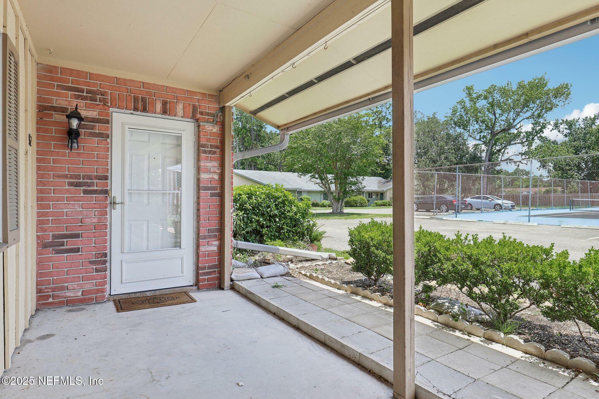 Property Photo: 1262 The Grove Road FL 32073