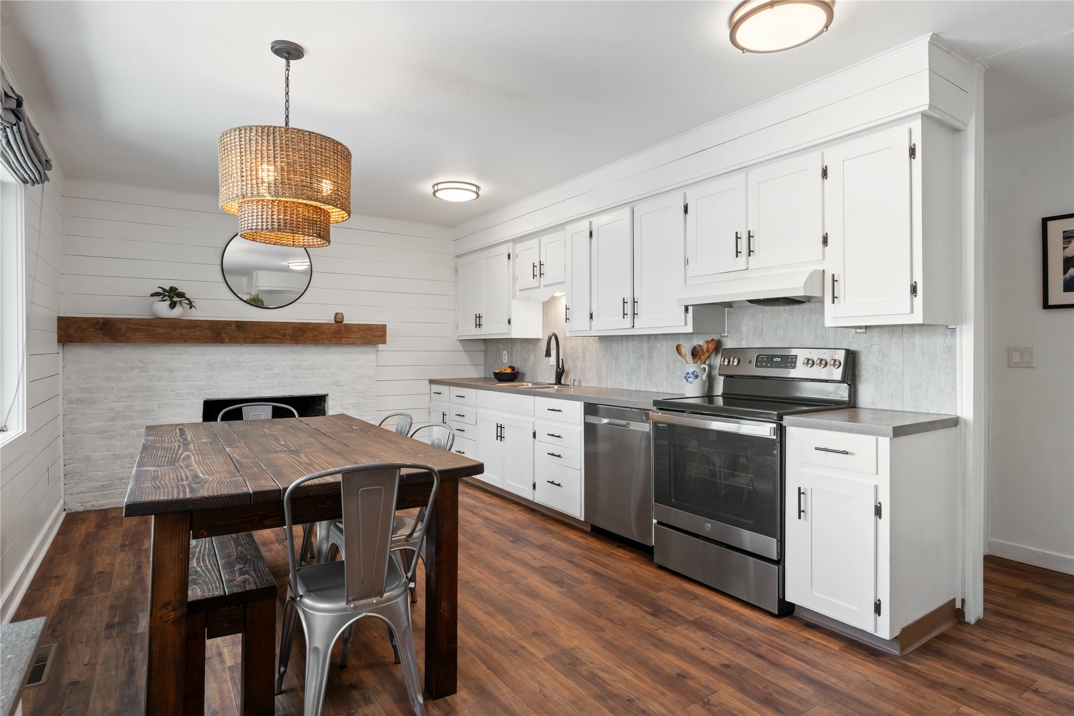 Property Photo: 4206 North Avenue W MT 59804