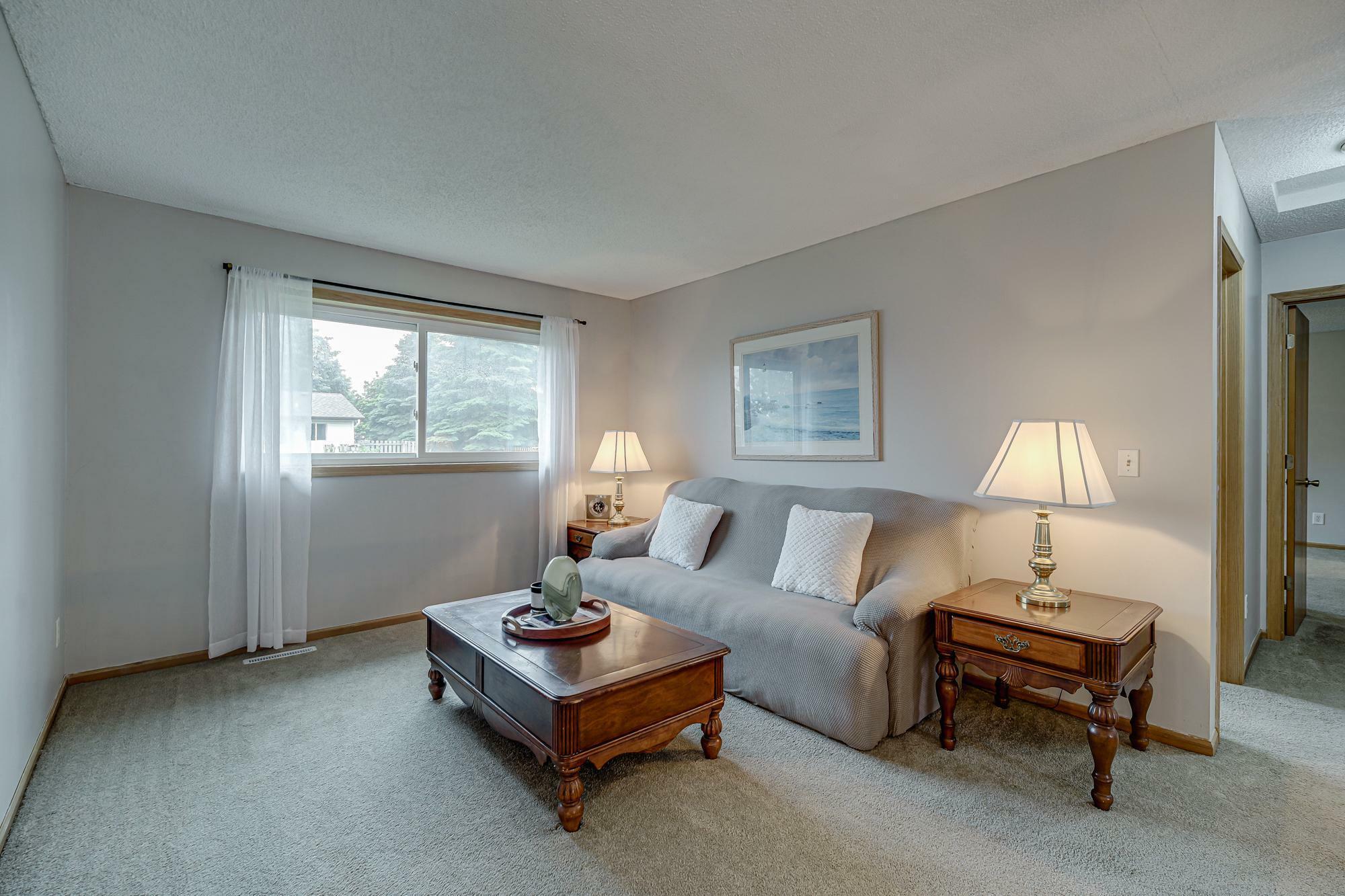 Property Photo: 434 Wagon Wheel Circle MN 55313