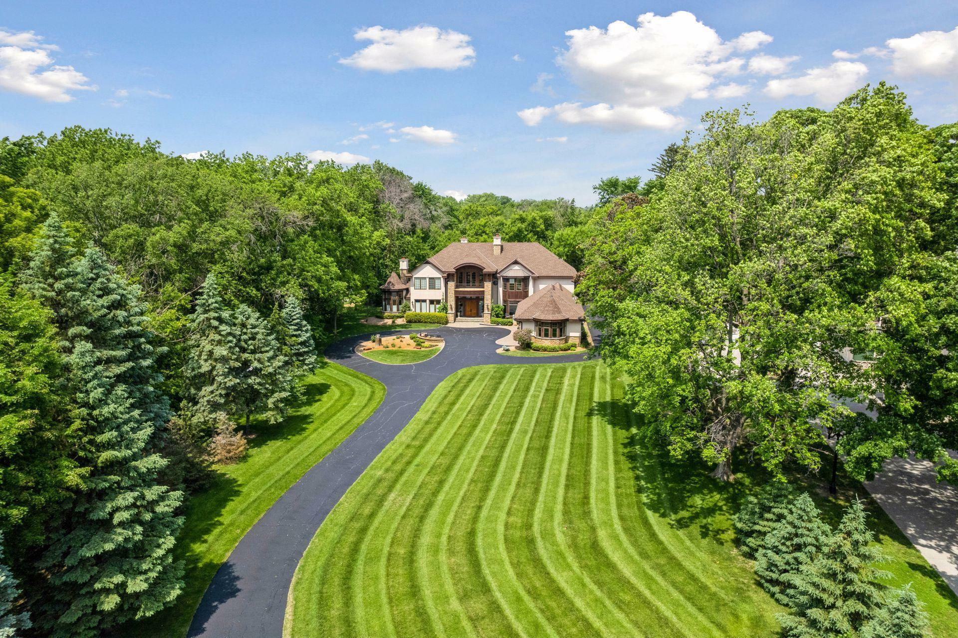 Property Photo: 1910 Shoreline Drive MN 55391