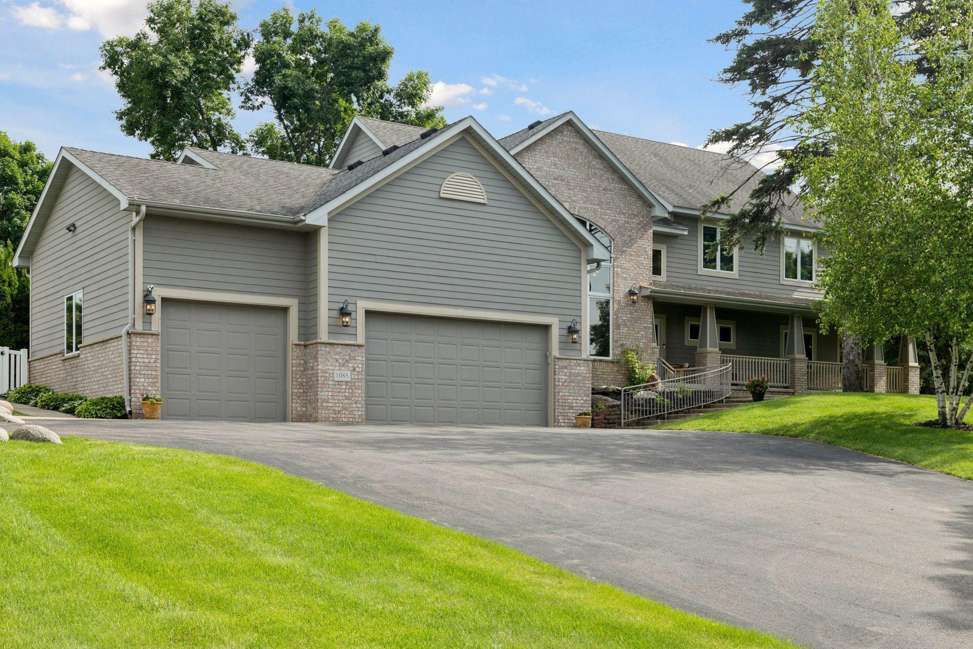 Property Photo: 1085 Parkview Lane MN 55386