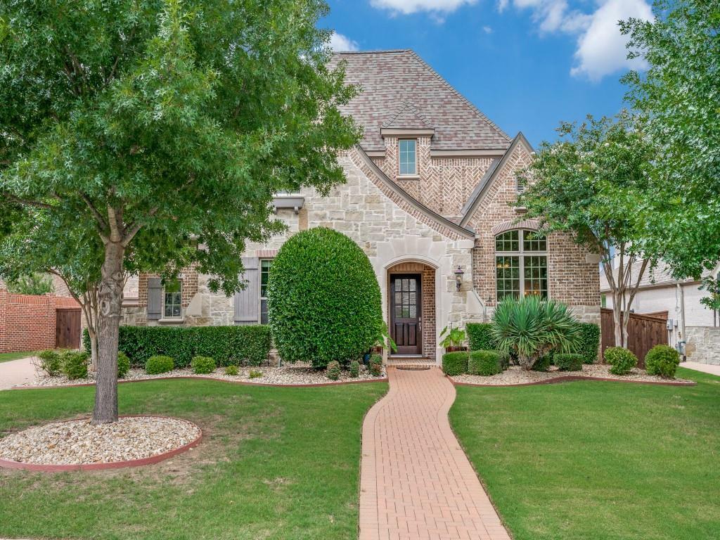 Property Photo: 2911 Blackthorn Drive TX 75078