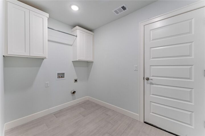 Property Photo: 1000 Autumn Royal Avenue AR 72745