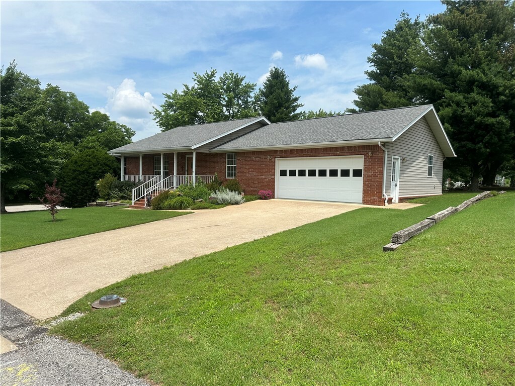 Property Photo: 119 Cheryl Lane AR 72601