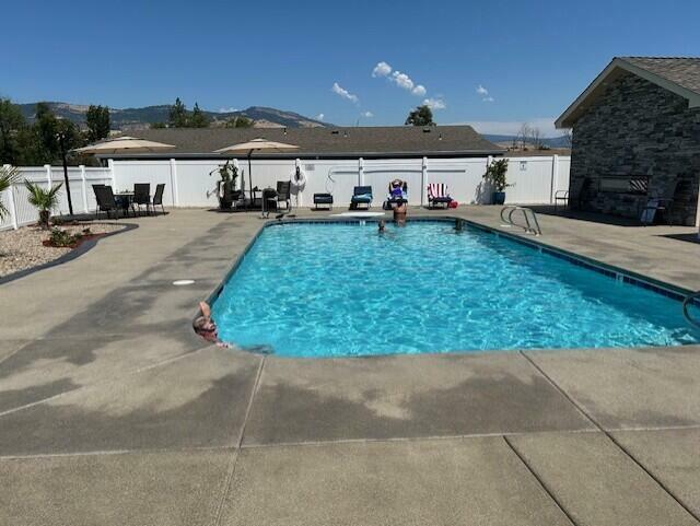 Property Photo:  333 Mountain View Drive 100  OR 97540 