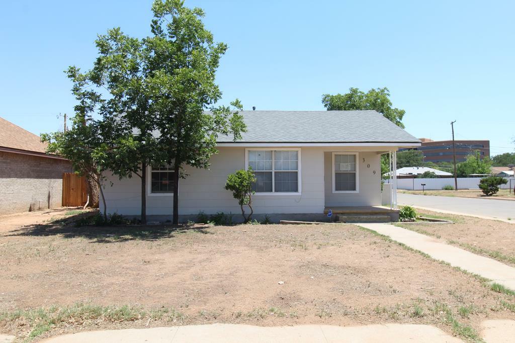 Property Photo:  309 W Estes Ave  TX 79701 