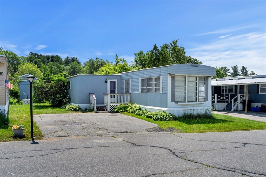 Property Photo: 140 Morocco Ave MA 01824
