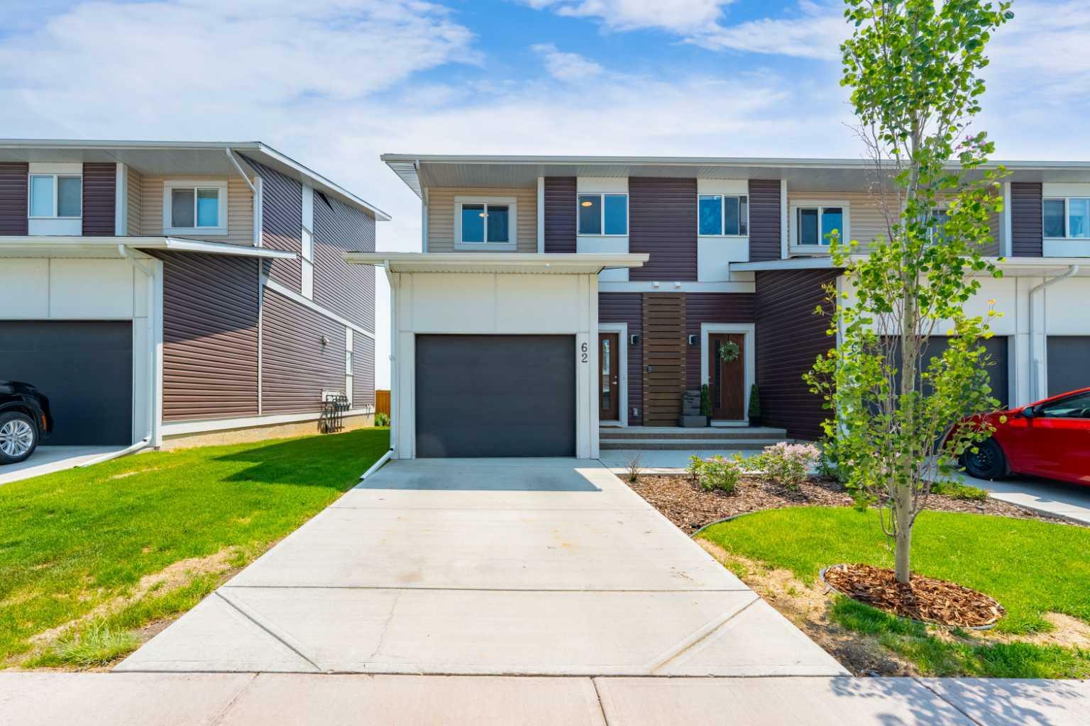 Property Photo: 62 Walden Lane SE AB T2X 2A7