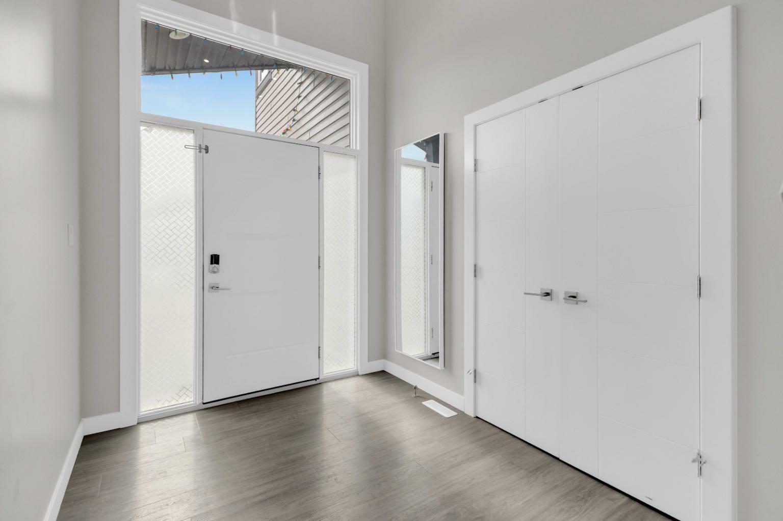 Property Photo: 44 Vancouver Crescent AB T4R 0N6