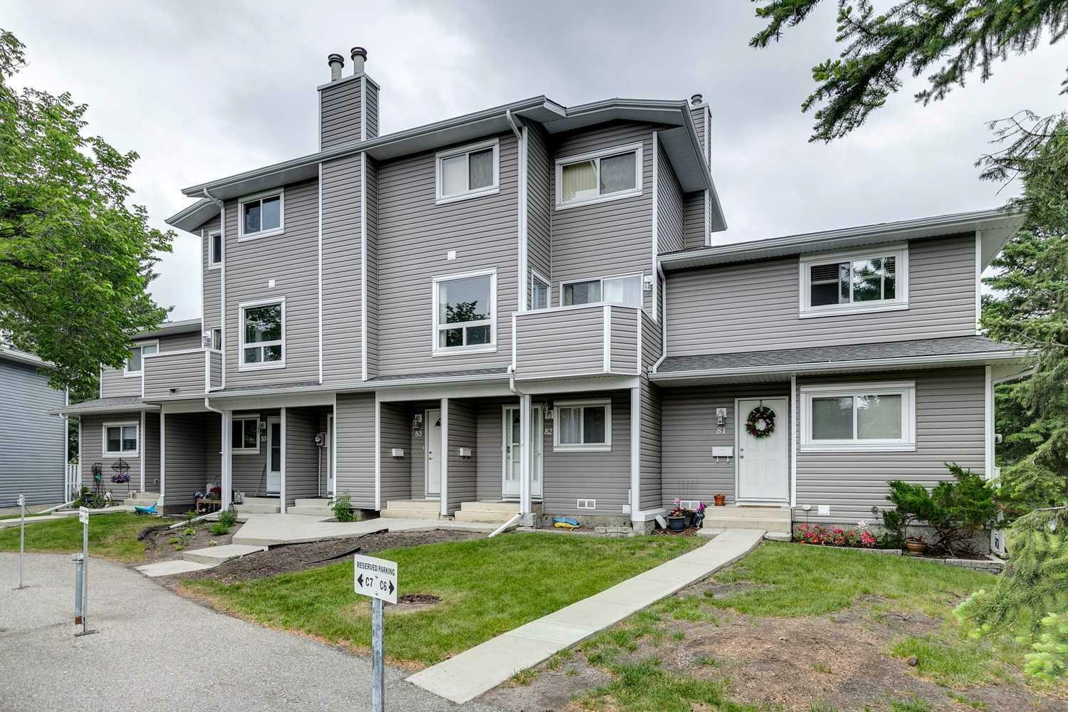 Property Photo: 200 Shawnessy Drive SW 84 AB T2Y 1G8
