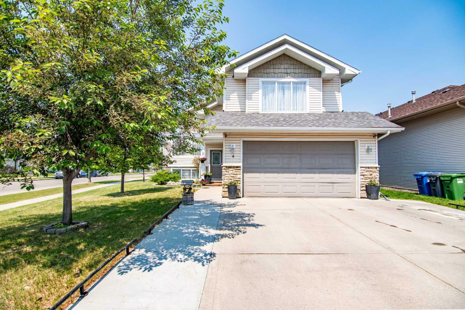 4 Isbister Close  Red Deer AB T4R 0B8 photo