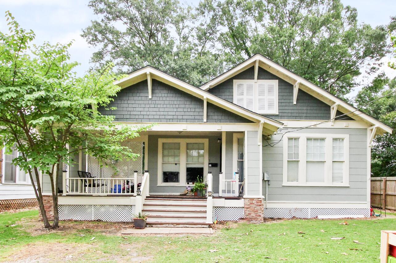 Property Photo: 108 N Division St LA 70634