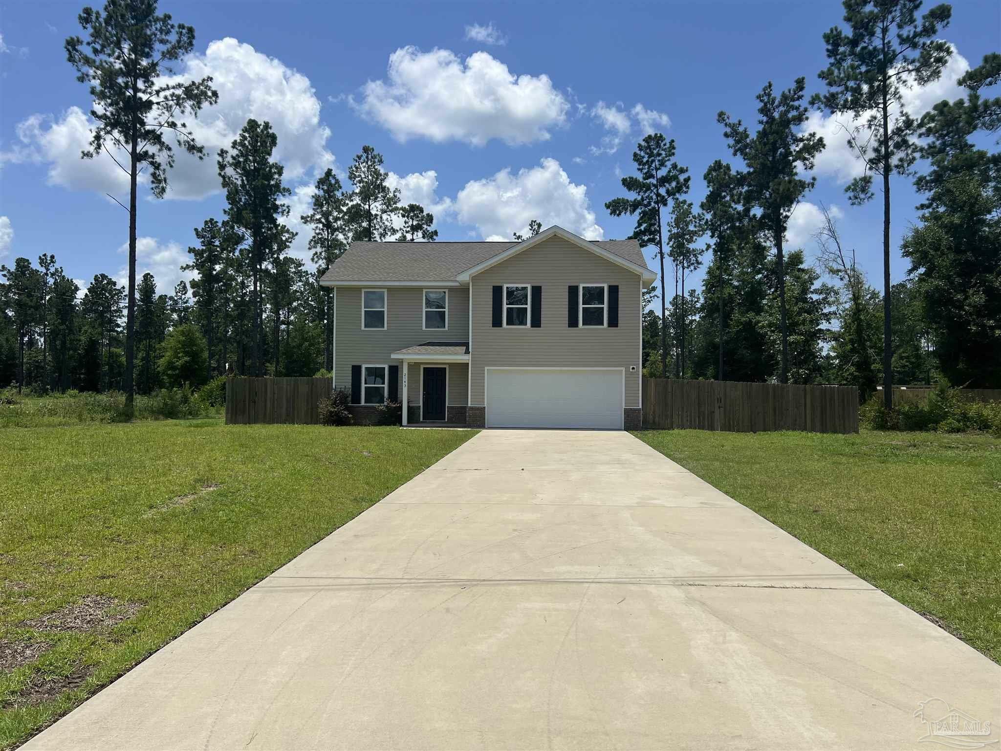 Property Photo: 2143 Pineview Church Rd FL 32565