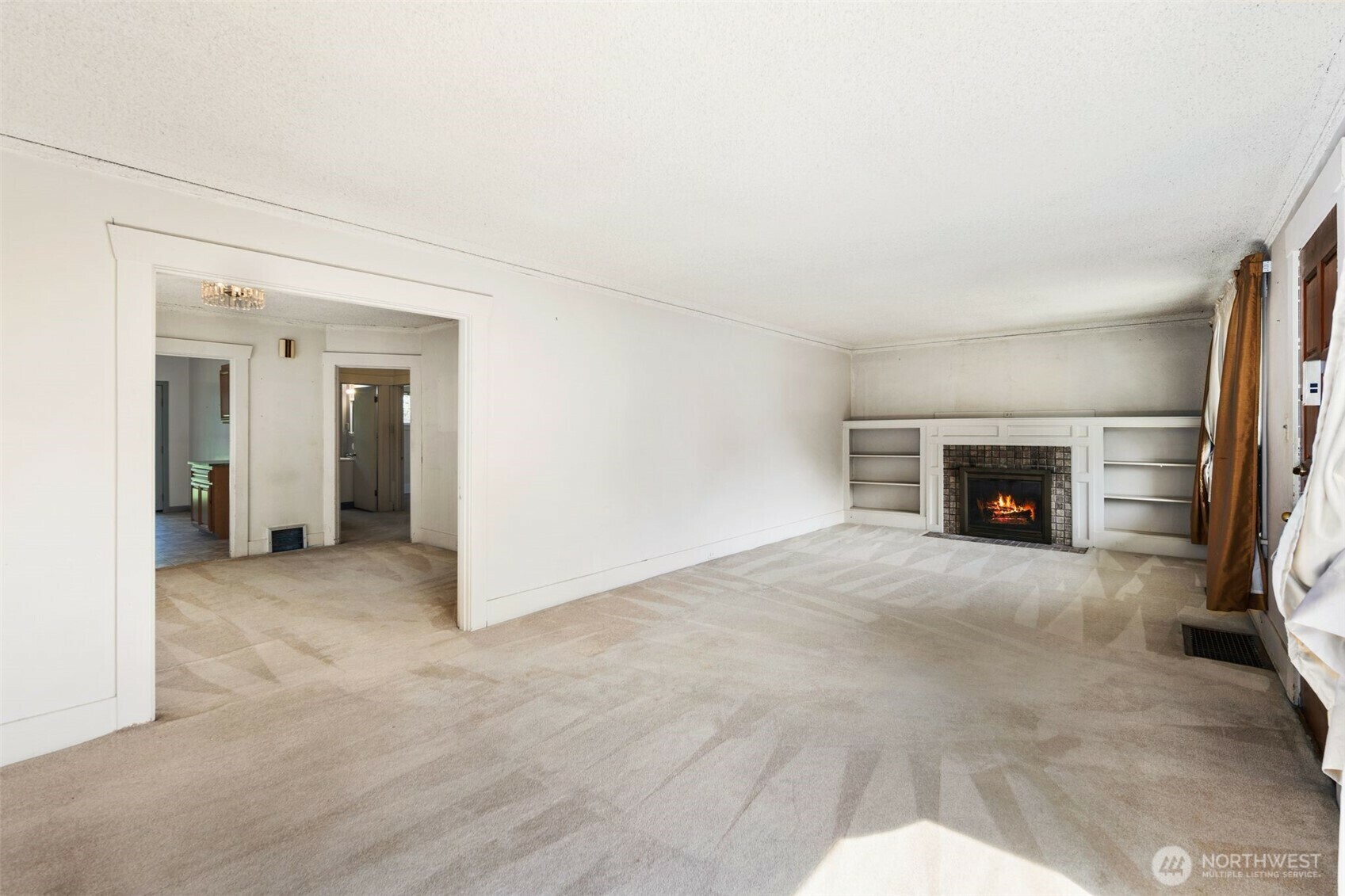 Property Photo: 401 23rd Avenue E WA 98112