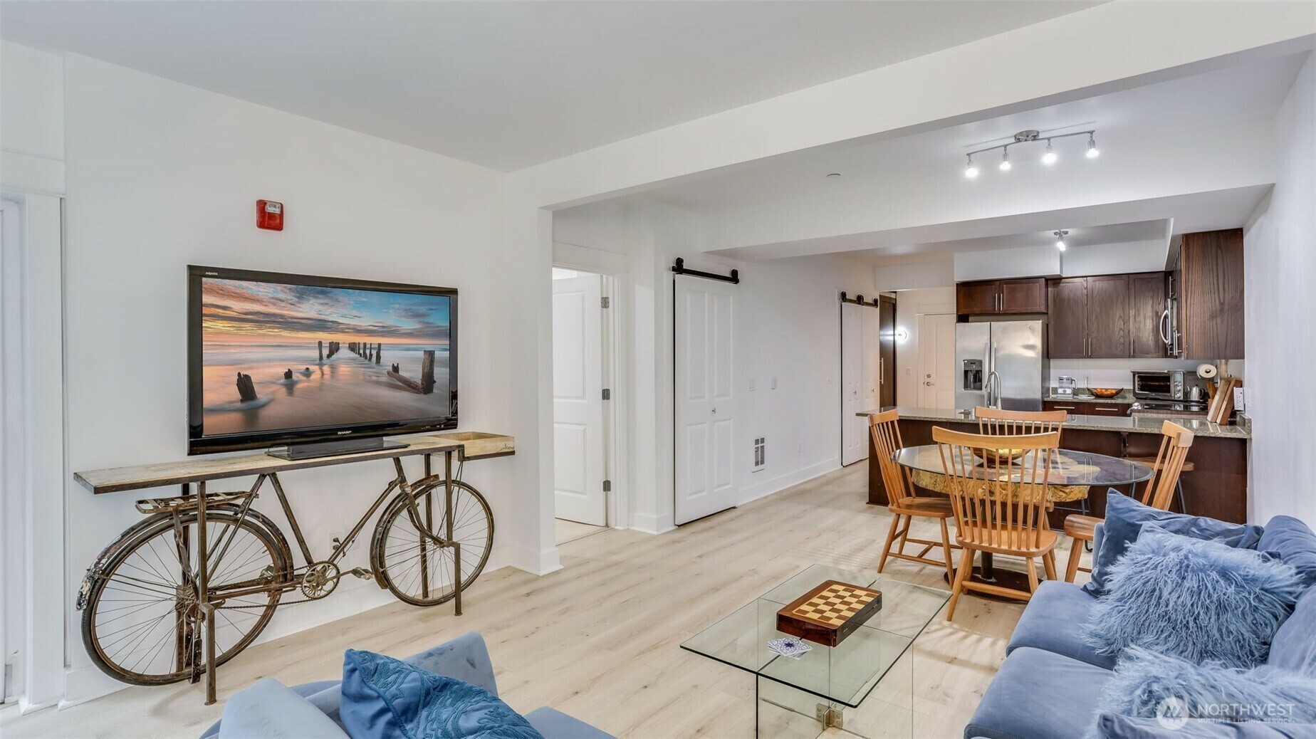699  John Street 306  Seattle WA 98109 photo