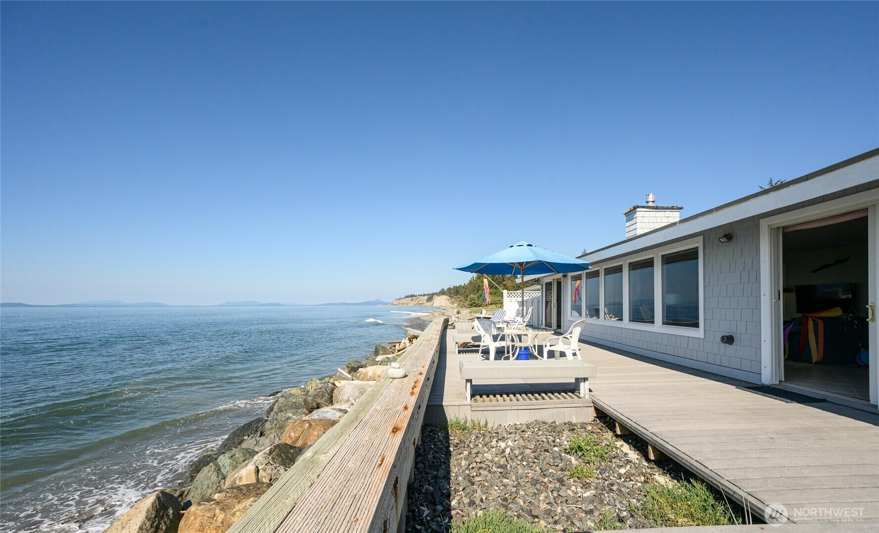 1523 N Whitecap Lane  Oak Harbor WA 98277 photo