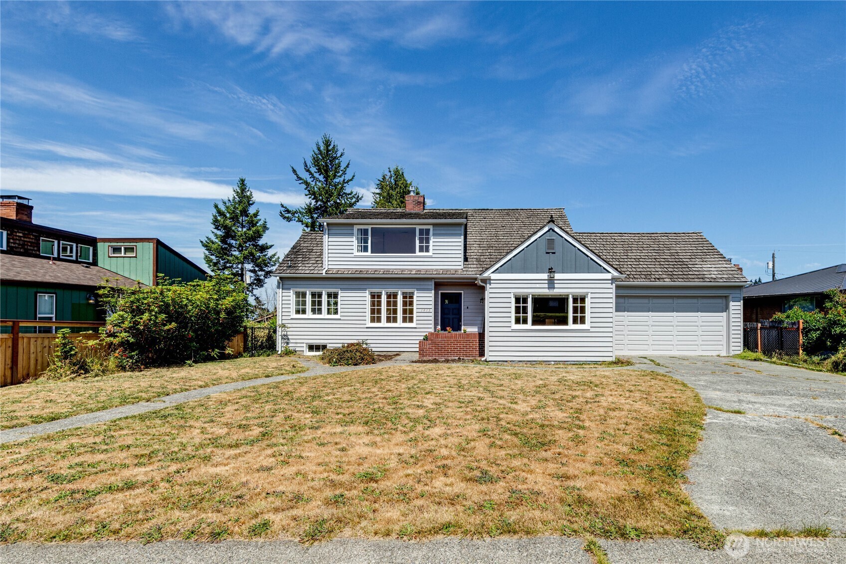 Property Photo: 1415 E 2nd Street WA 98362