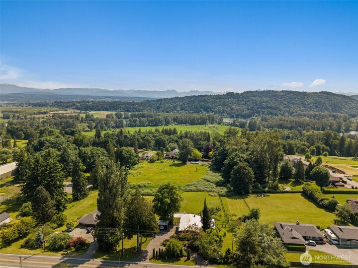 Property Photo:  14725  Broadway Avenue  WA 98296 